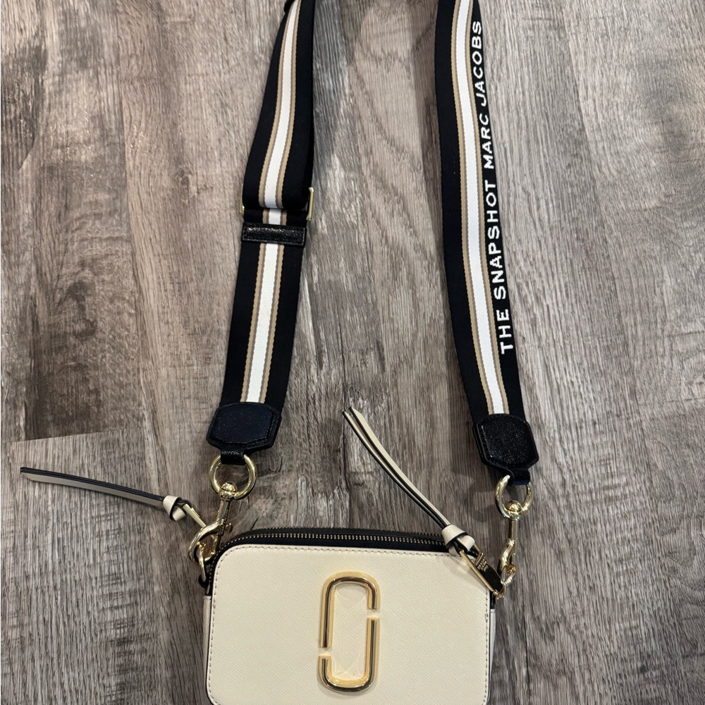 Marc Jacobs Cream and Black Snapshot Crossbody